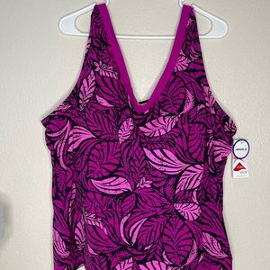 Women’s plus size bathing suit